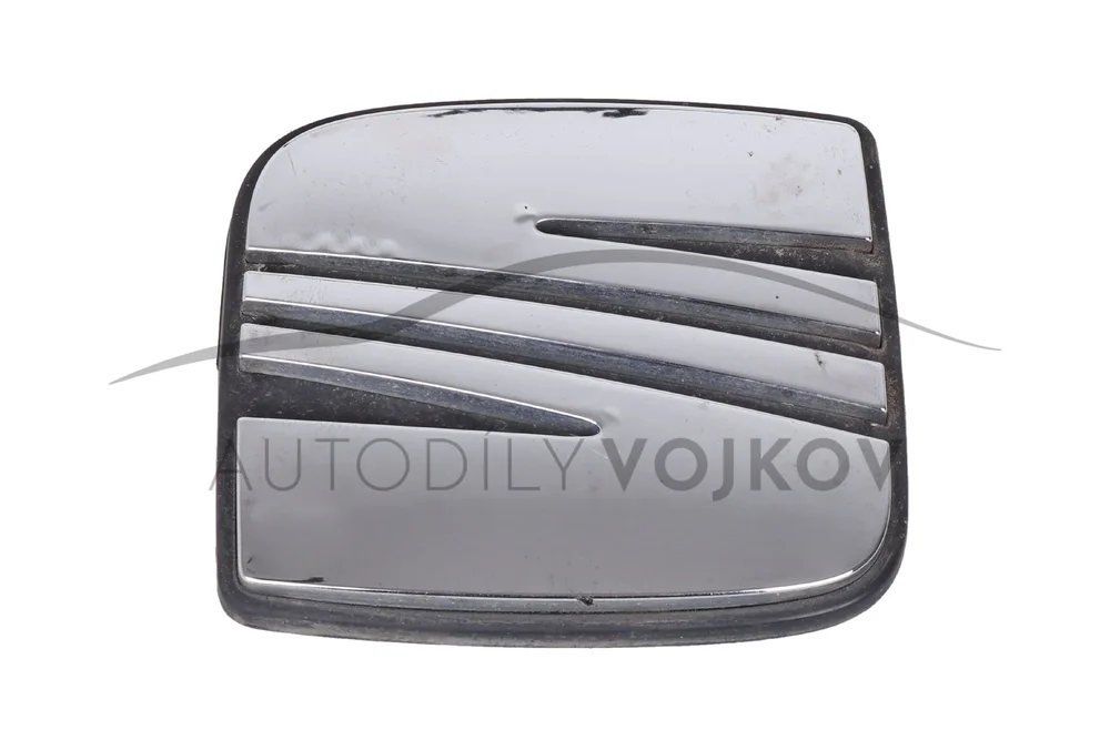 Znak SEAT zadní 7M7853630 v:125975 Znak SEAT zadní 7M7853630 v:125975